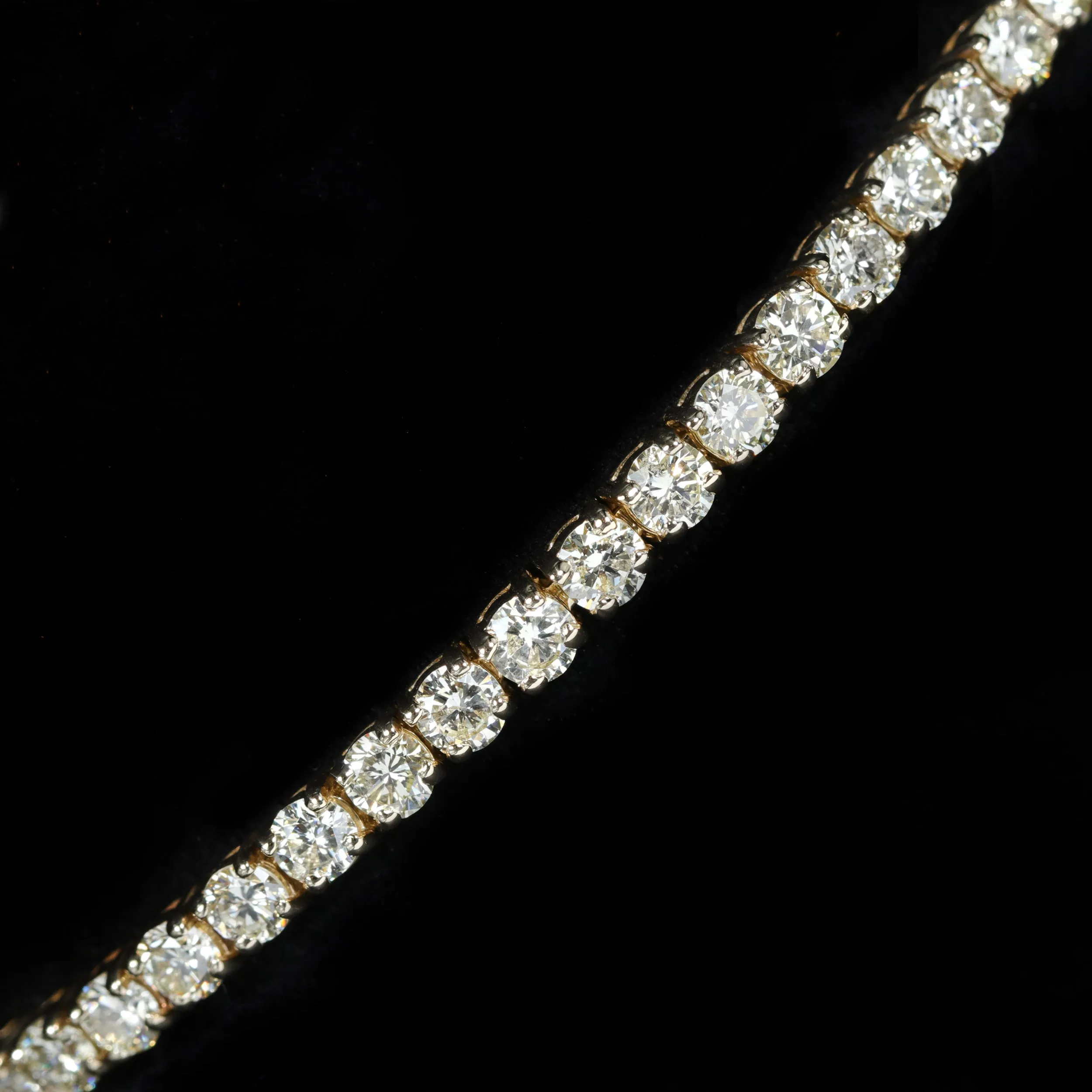 14k Yellow Gold 9.20 CTW Diamond Tennis Bracelet