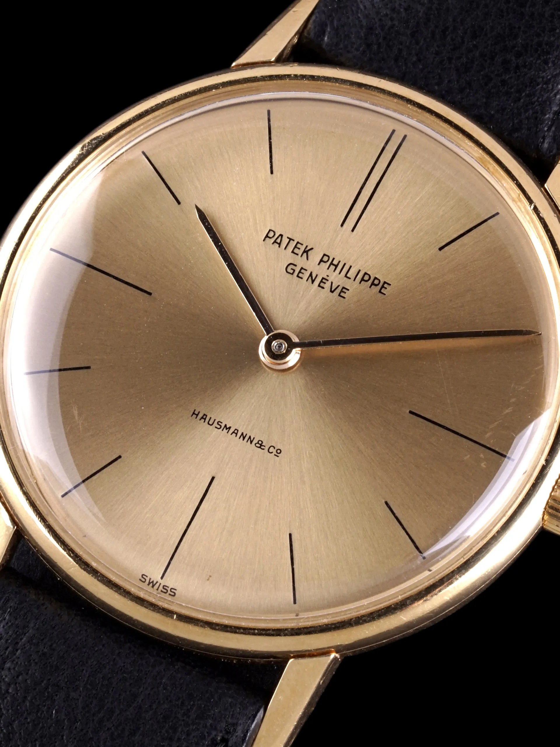 1960s Patek Philippe Calatrava 18K YG (Ref. 2592-1) "Hausmann & Co." Dial