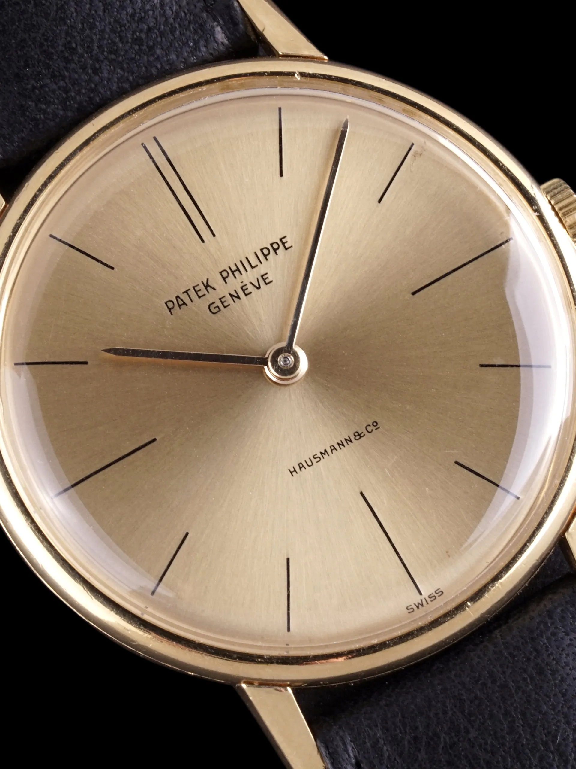 1960s Patek Philippe Calatrava 18K YG (Ref. 2592-1) "Hausmann & Co." Dial