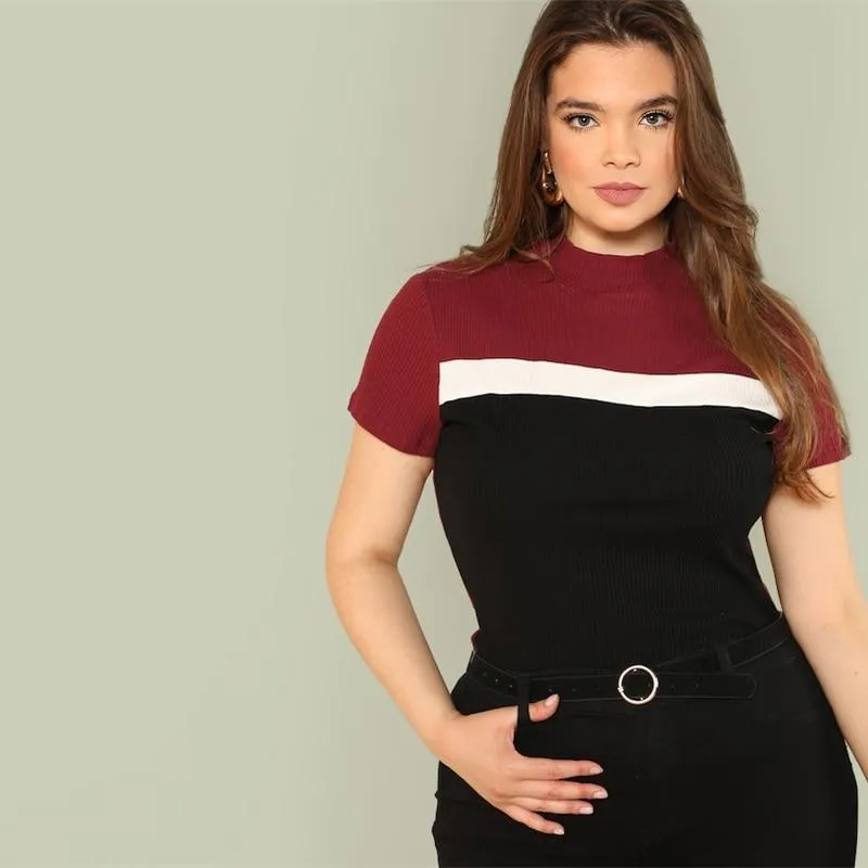 Bonnie - Plus Size Casual Minimalist Stretchable Tee