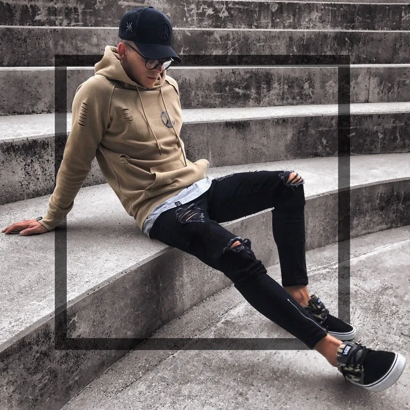 Distressed IVBlack Skinny Jeans