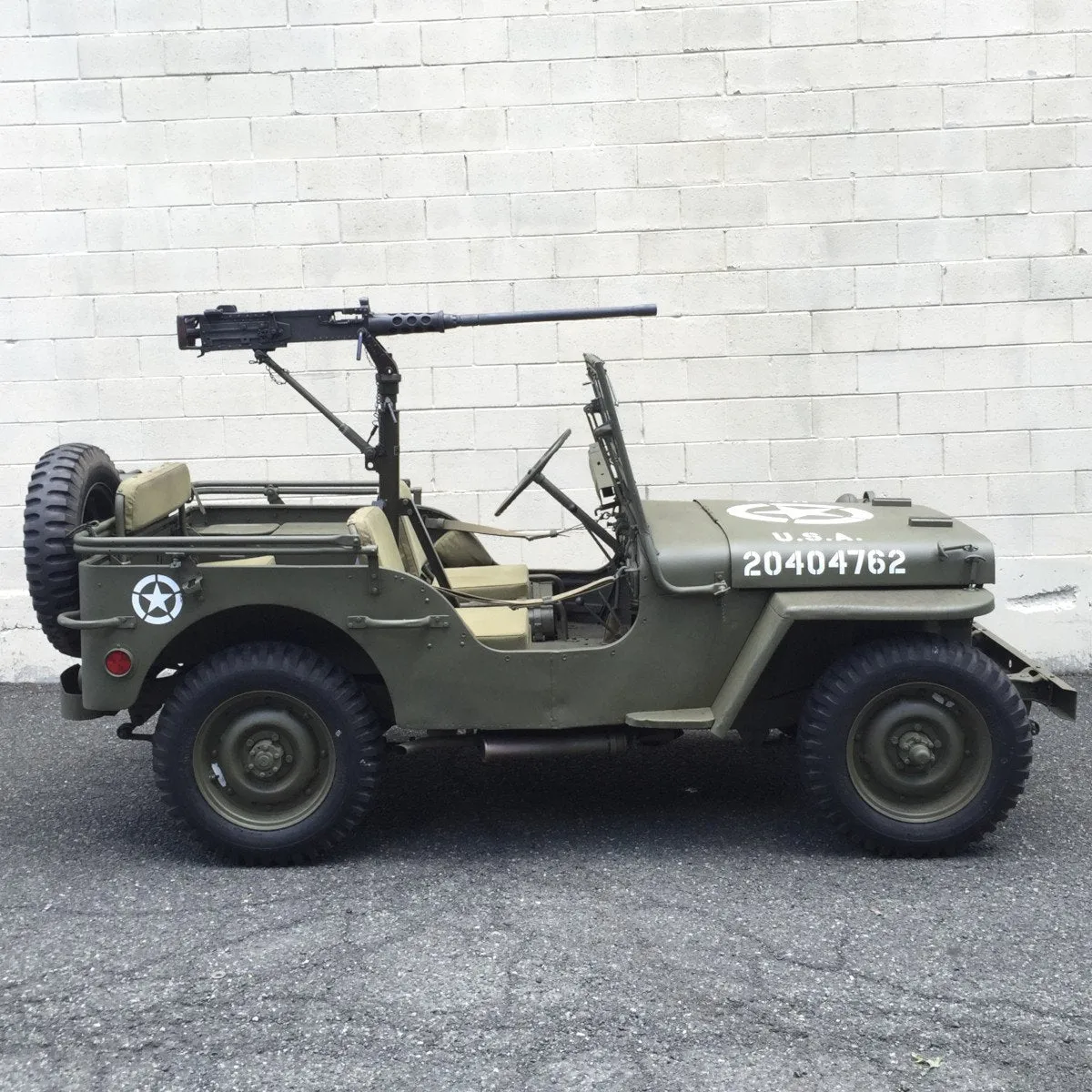 Original U.S. WWII 1943 Ford GPW Jeep with All Matching Serial Numbers - Fully Restored (Gold Medal Winner)