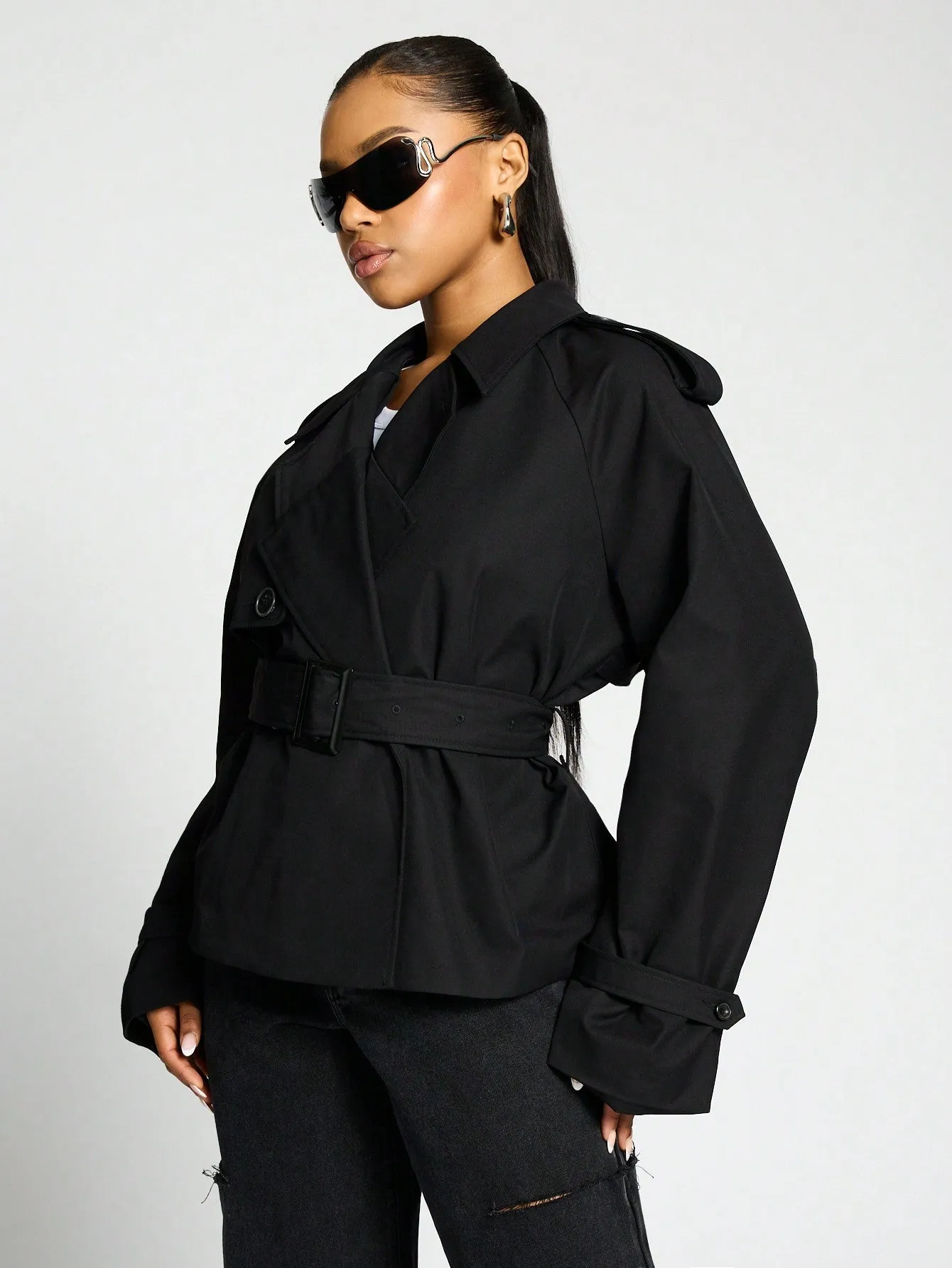 SUMWON WOMEN Oversized Belted Short Trench Coat