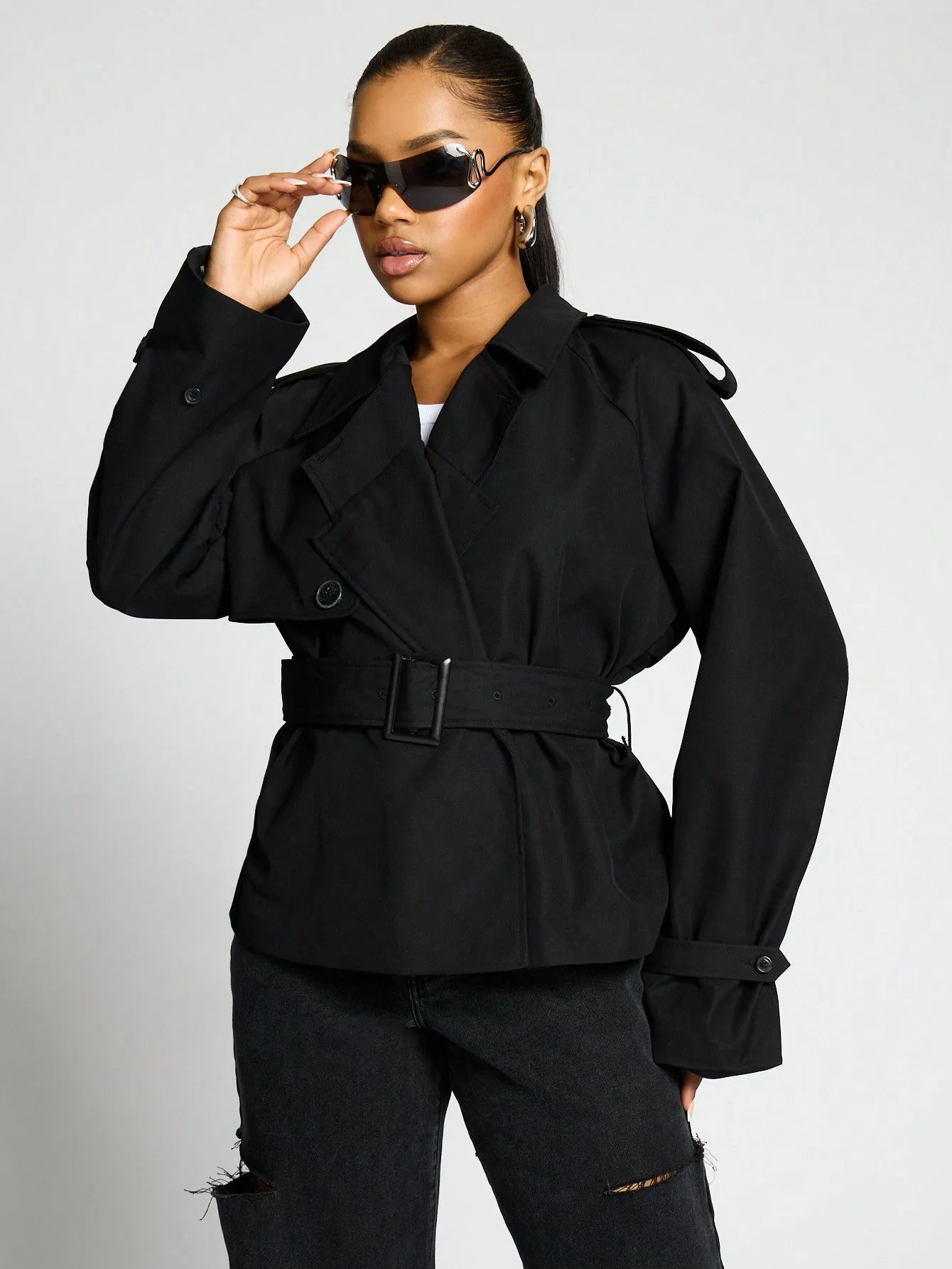 SUMWON WOMEN Oversized Belted Short Trench Coat